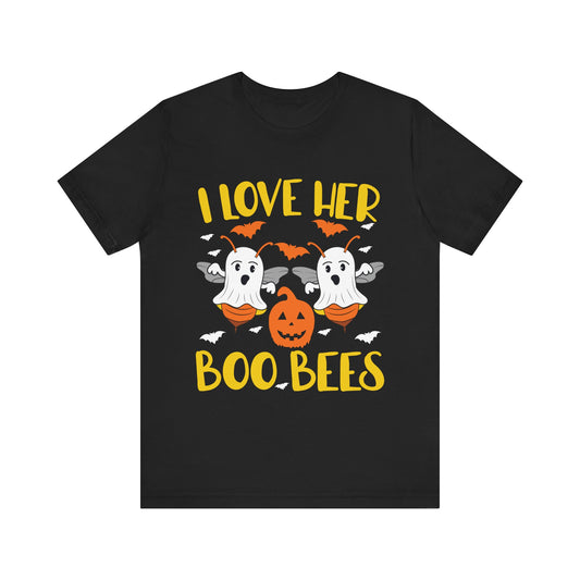 I Love Her Boo Bees Shirt Funny Couples Halloween Costume Unisex Jersey Short Sleeve Tee